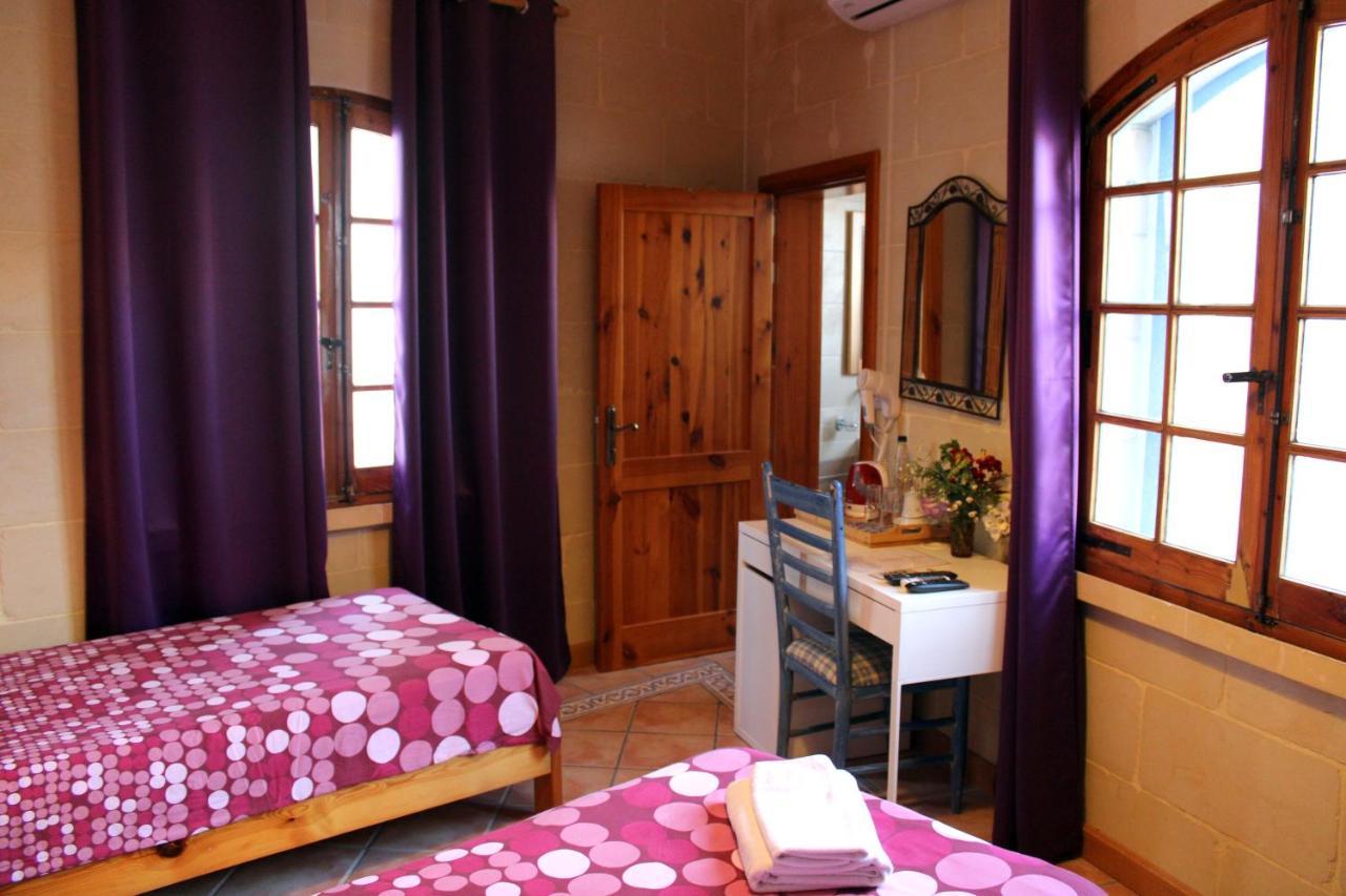 Il-Wileg Bed & Breakfast Qala Exterior photo