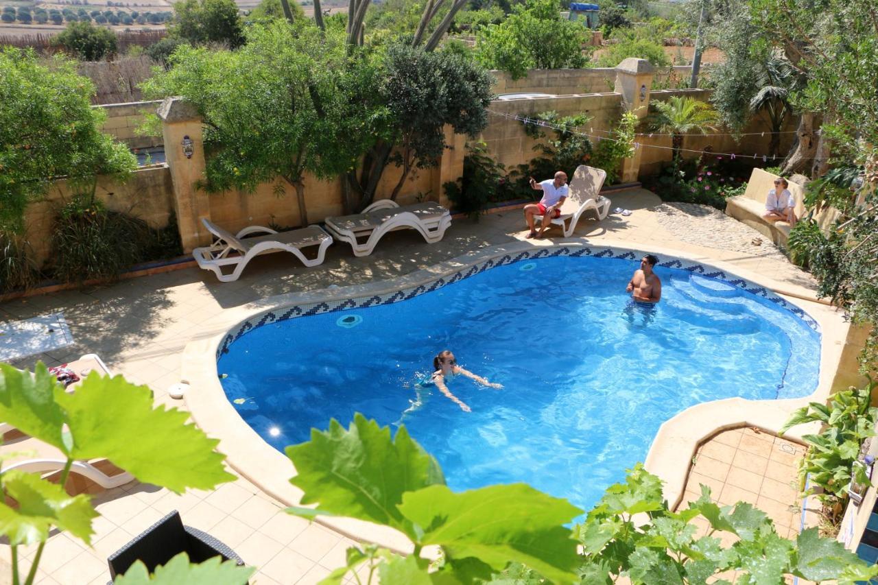 Il-Wileg Bed & Breakfast Qala Exterior photo
